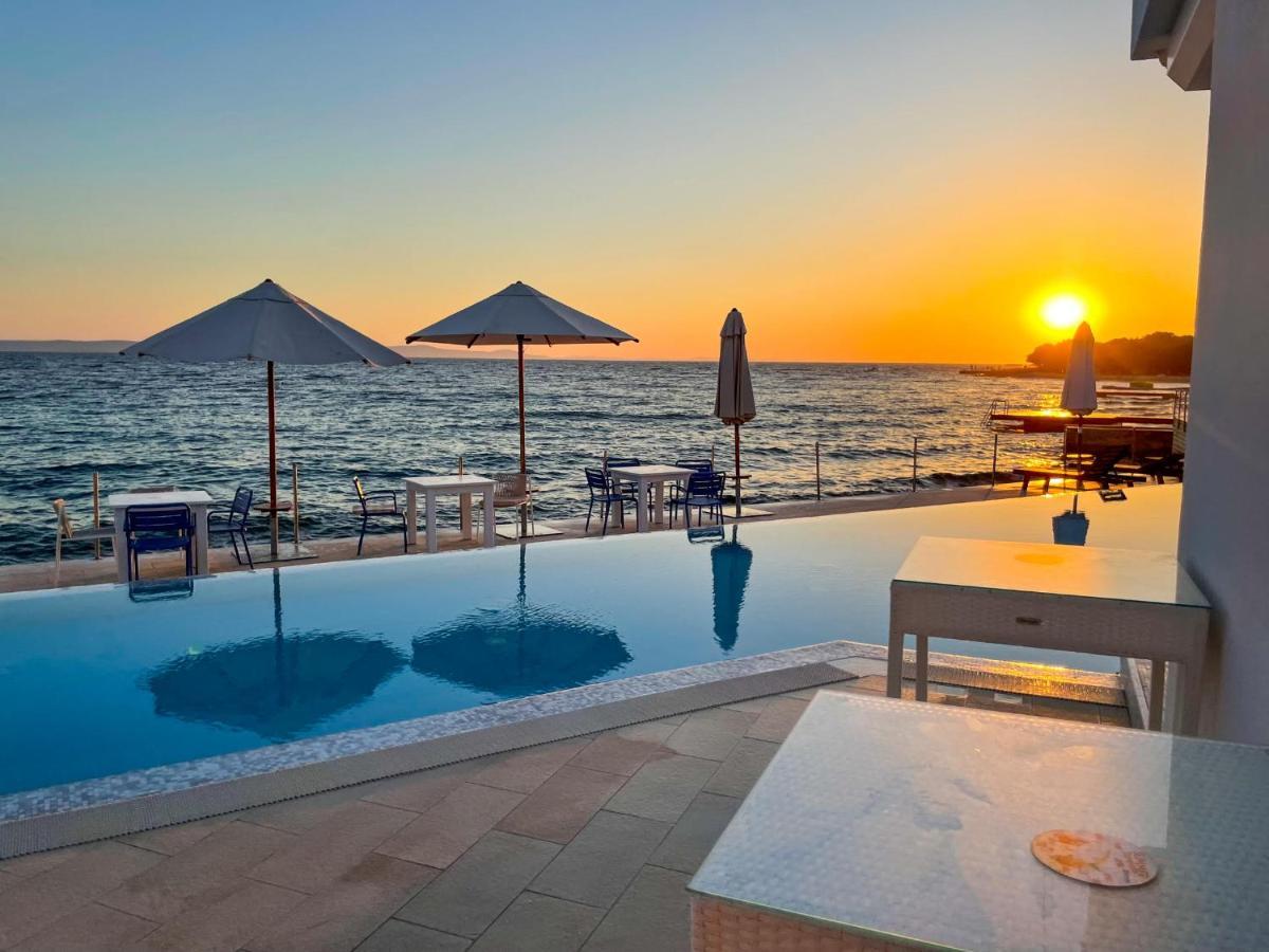 Luxury Two-Floor Apartment In Petrcane With Garden And Pool Екстер'єр фото
