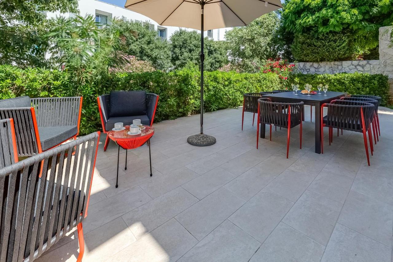 Luxury Two-Floor Apartment In Petrcane With Garden And Pool Екстер'єр фото