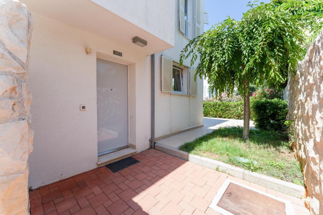 Luxury Two-Floor Apartment In Petrcane With Garden And Pool Екстер'єр фото